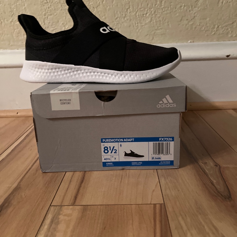 Pure motion adapt adidas sneakers